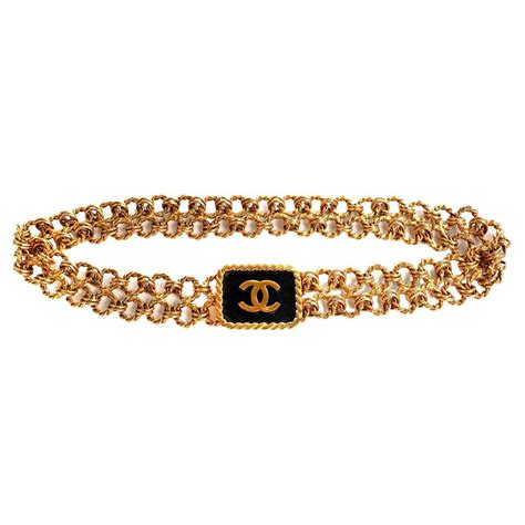 chanel ketting bijenkorf|Chanel online shop.